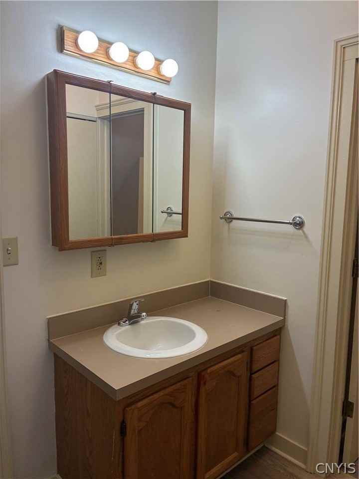 864 Salt Springs Rd - Photo 7 of 14