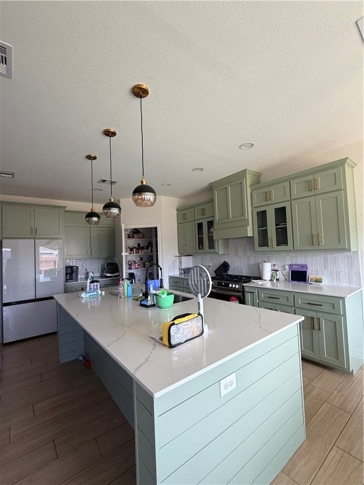 12818 Madalynn Dr - Photo 4 of 19