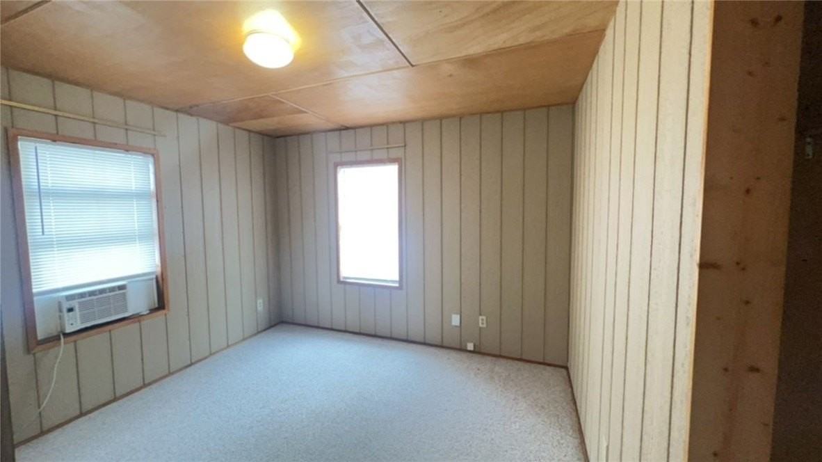 2716 Deer St - Photo 7 of 12