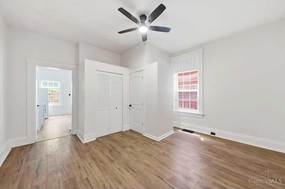 2502 Halstead St - Photo 3 of 22