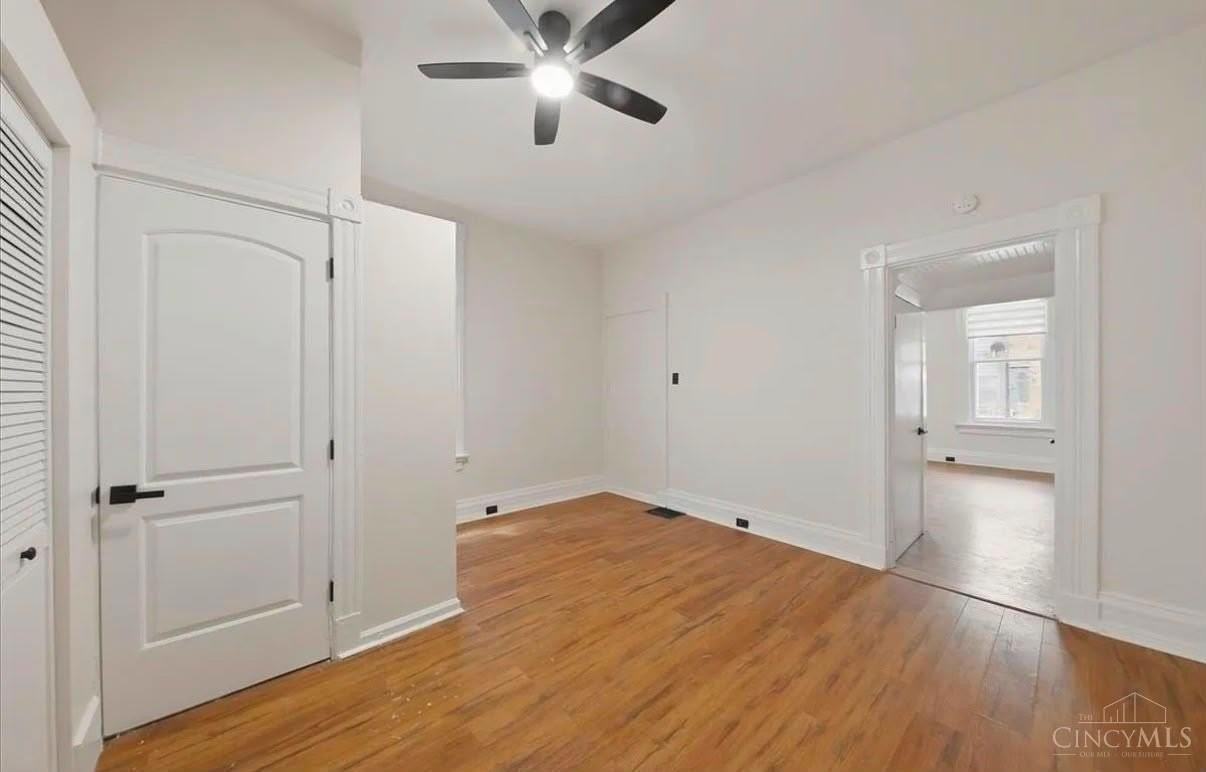 2502 Halstead St - Photo 5 of 22