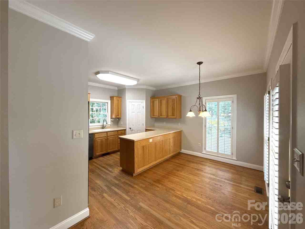 2649 Willowbrook Dr - Photo 7 of 26