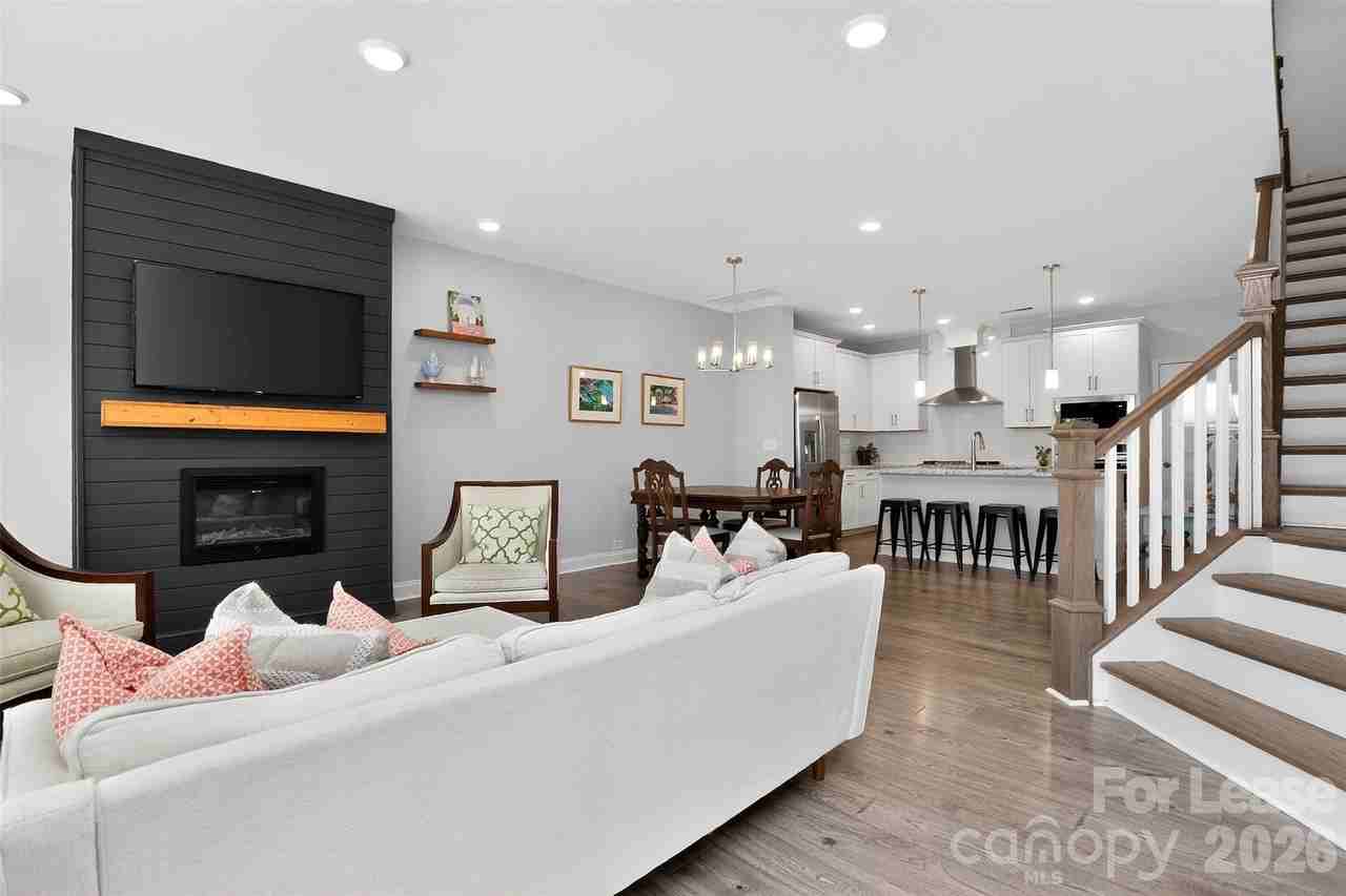 3121 Ada Mill Aly - Photo 6 of 42