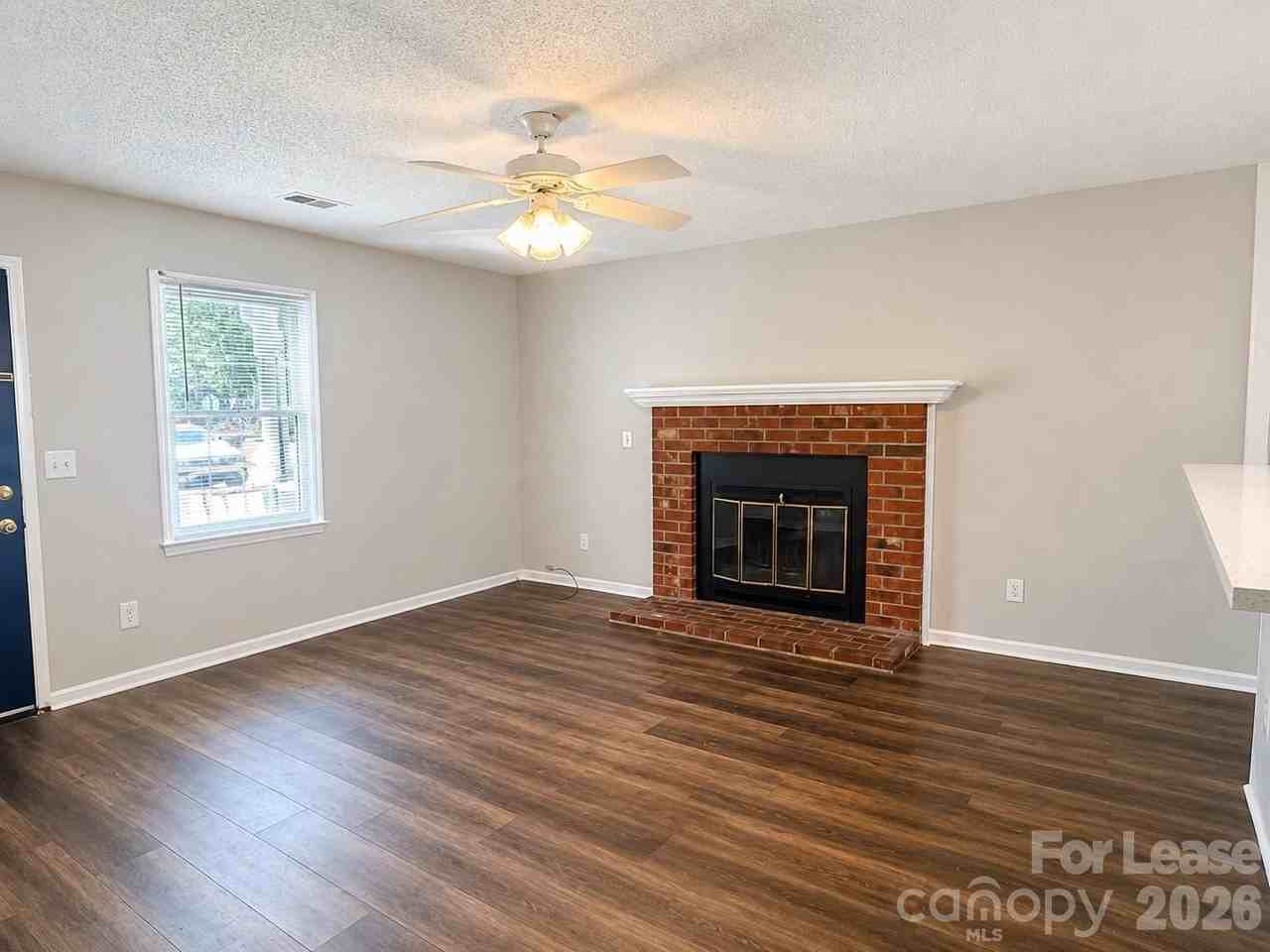 7718 Linda Lake Dr - Photo 6 of 19