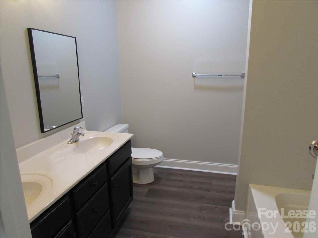 21725 Aftonshire Dr - Photo 7 of 11
