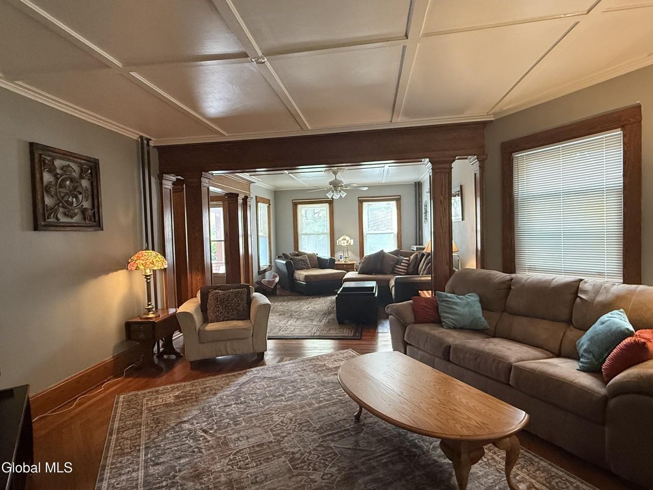 157 Washington St - Photo 6 of 24