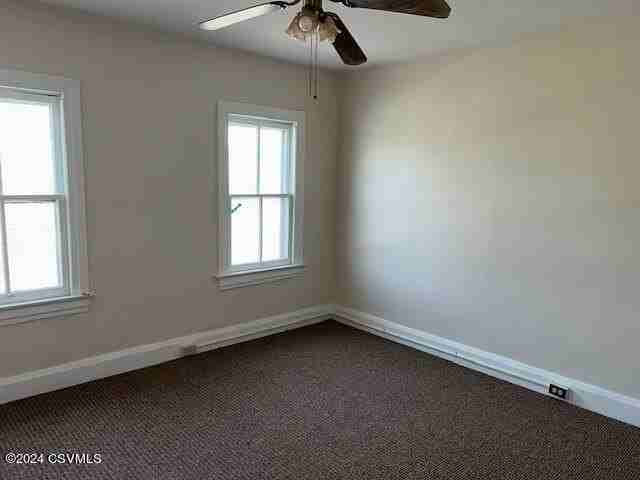 524 E Front St - Photo 5 of 8