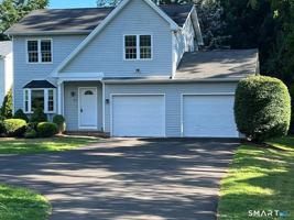 featured image of 2605 Albany Ave