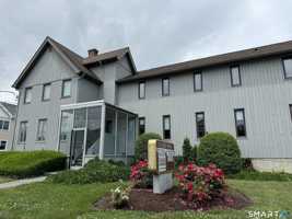 featured image of 32 Cherry St #B