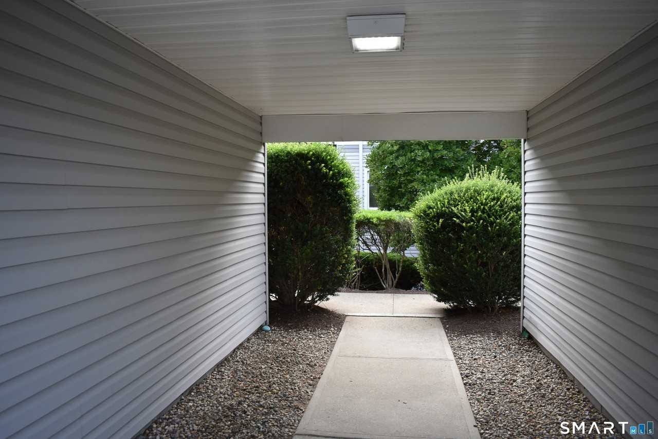 735 Popes Island Rd #735 - Photo 3 of 23