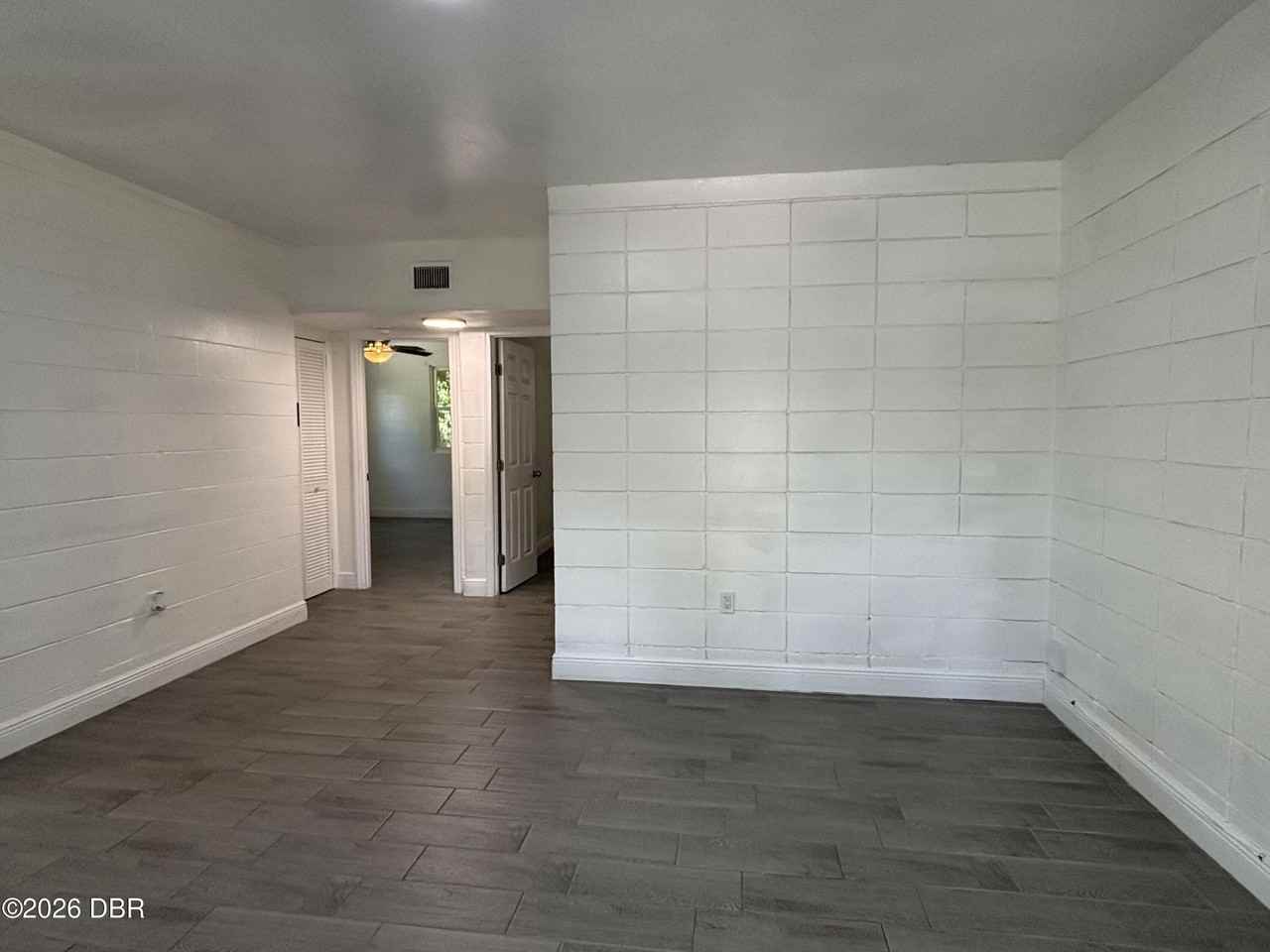 87 Ford St - Photo 3 of 15