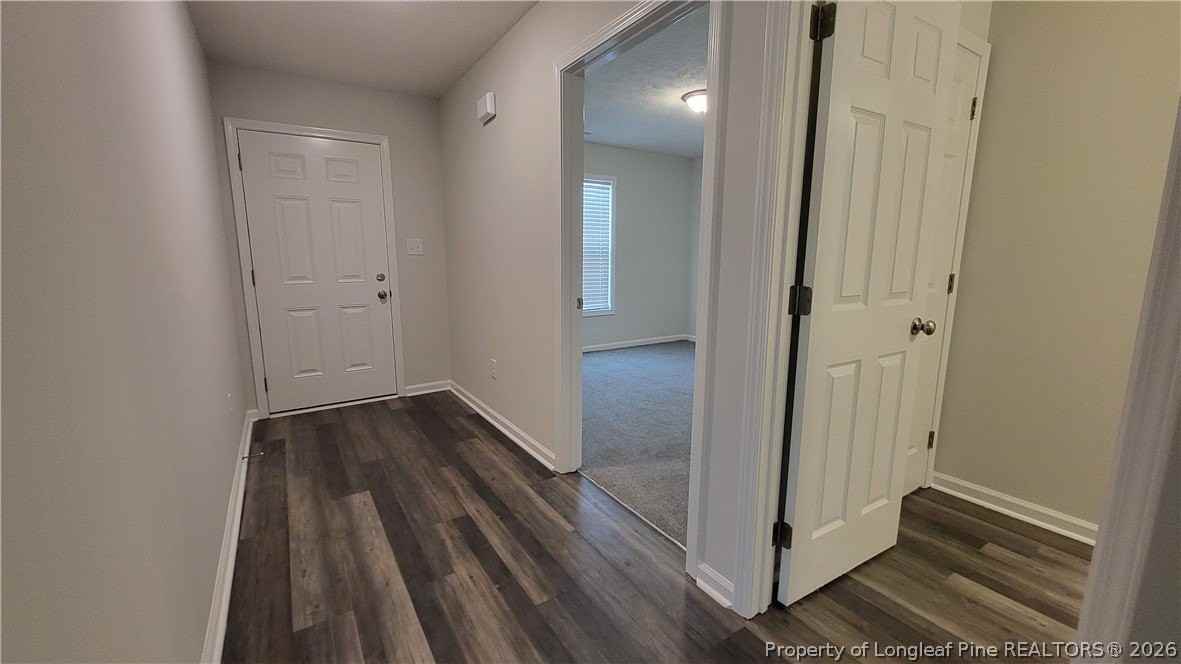 105 Pineridge Dr #B - Photo 2 of 12