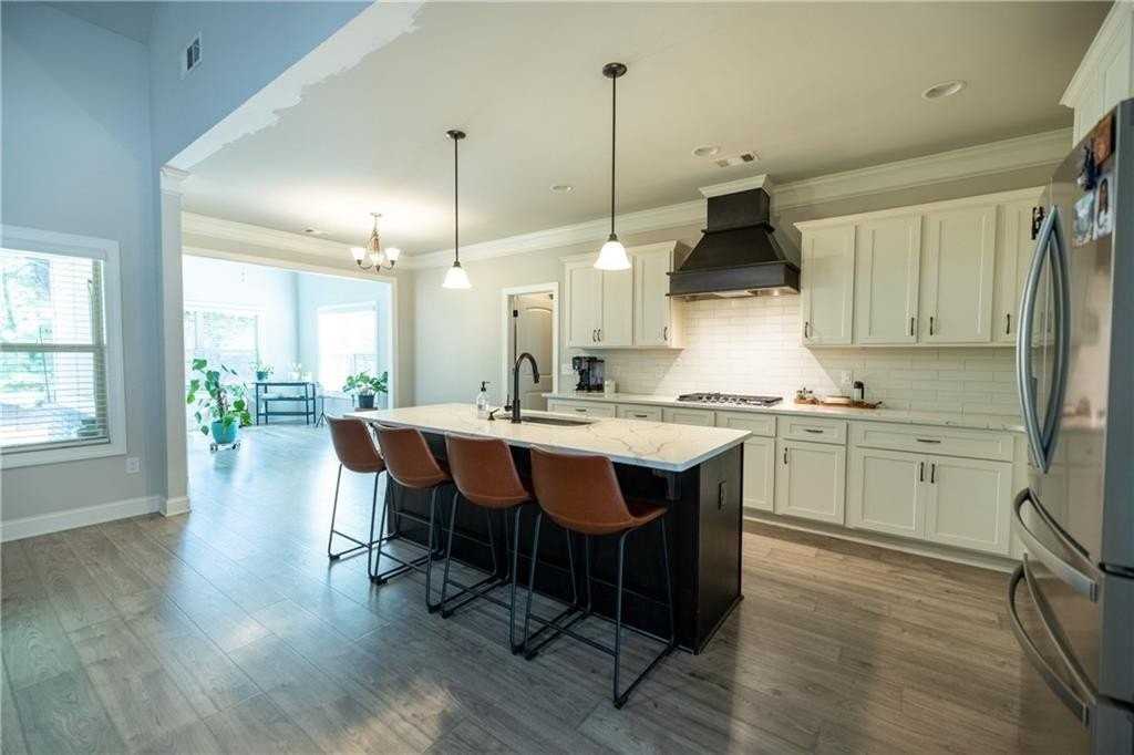 2539 Tomoka Dr - Photo 4 of 32