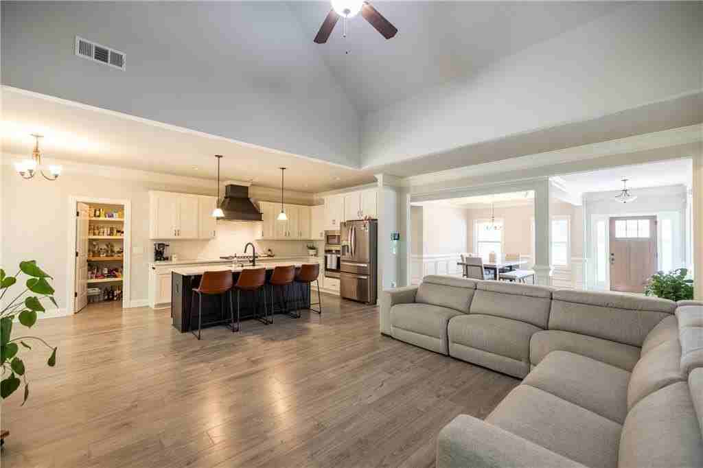 2539 Tomoka Dr - Photo 7 of 32