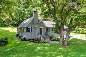 featured image of 5004 Holston Dr
