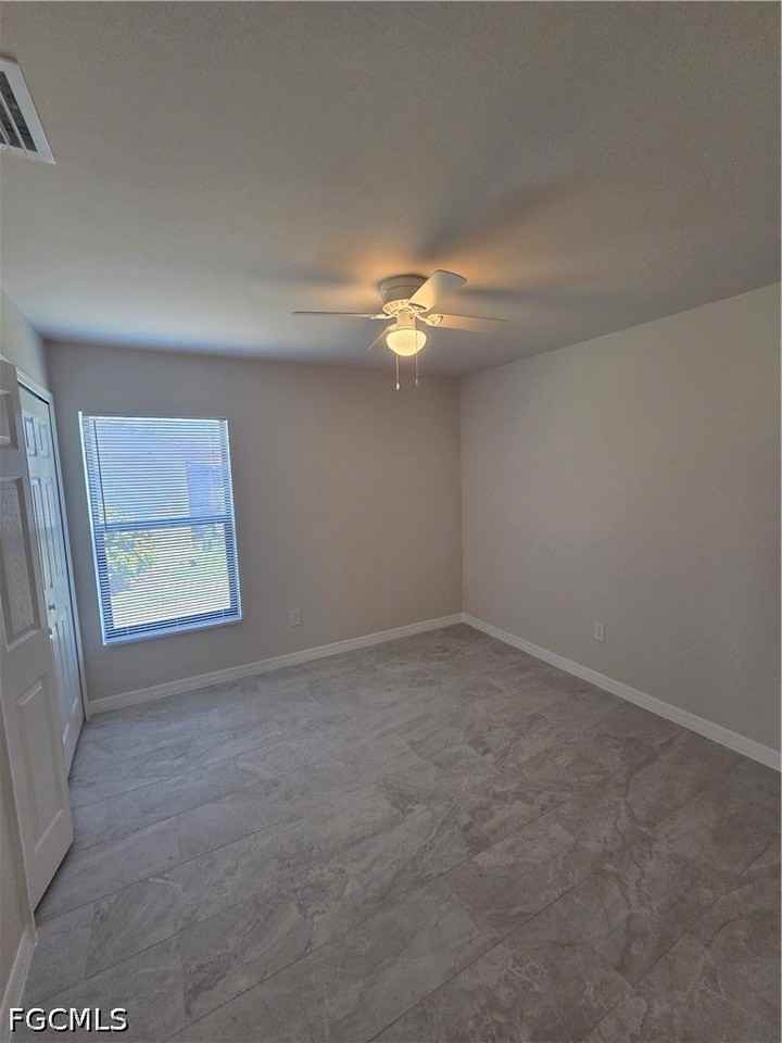 1418 Se 1st Pl - Photo 6 of 10