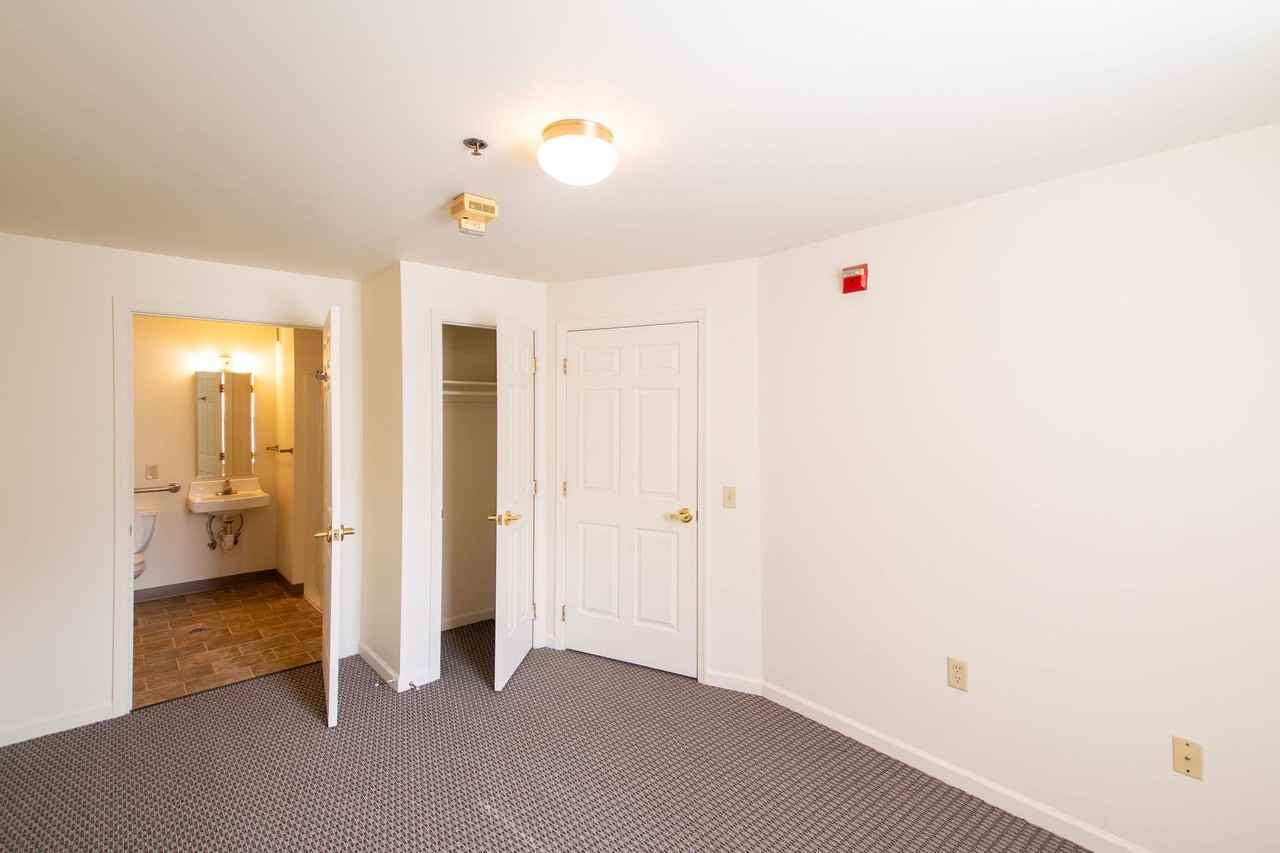 800 Court St #104 - Photo 5 of 18