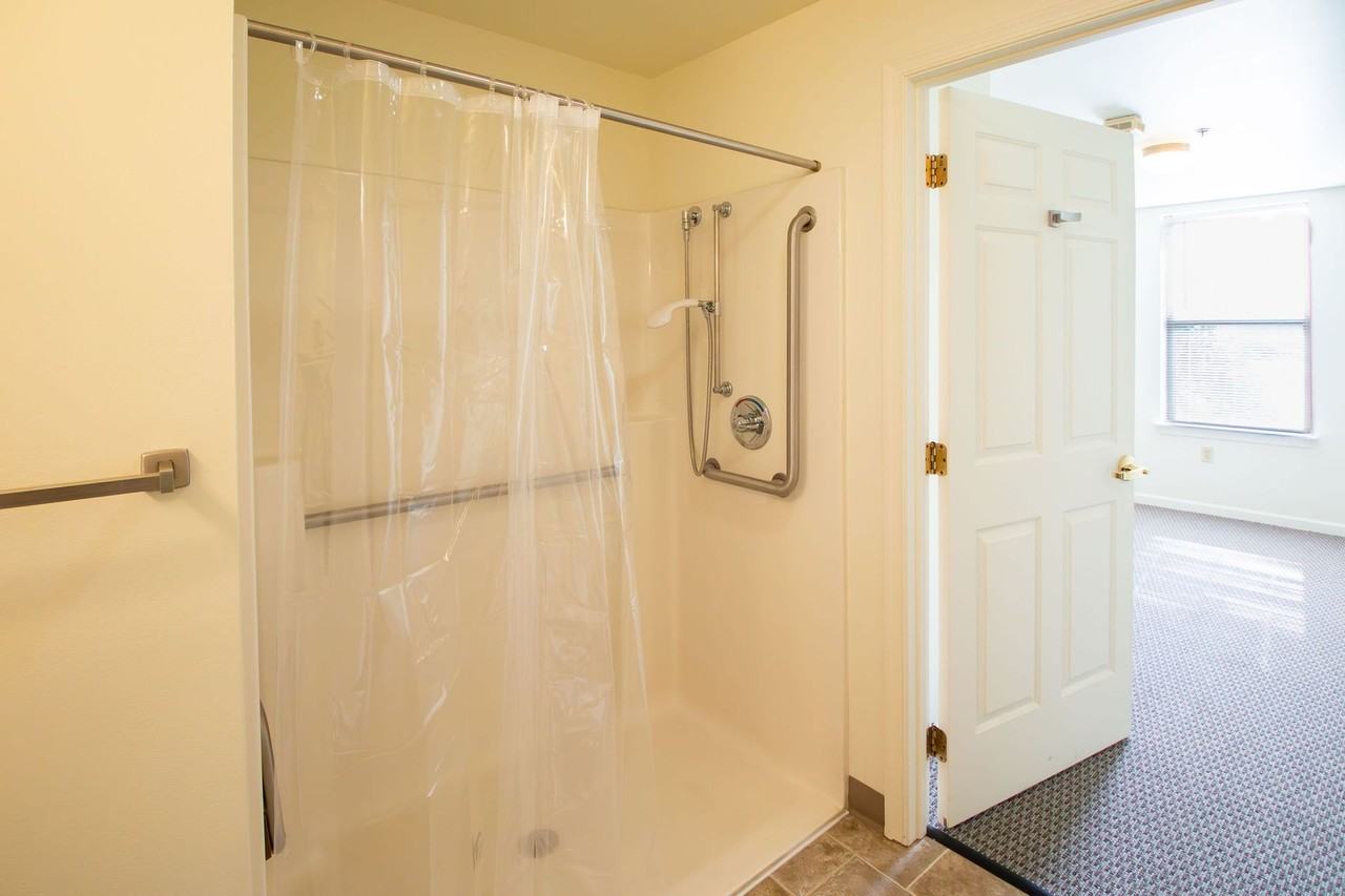 800 Court St #104 - Photo 7 of 18