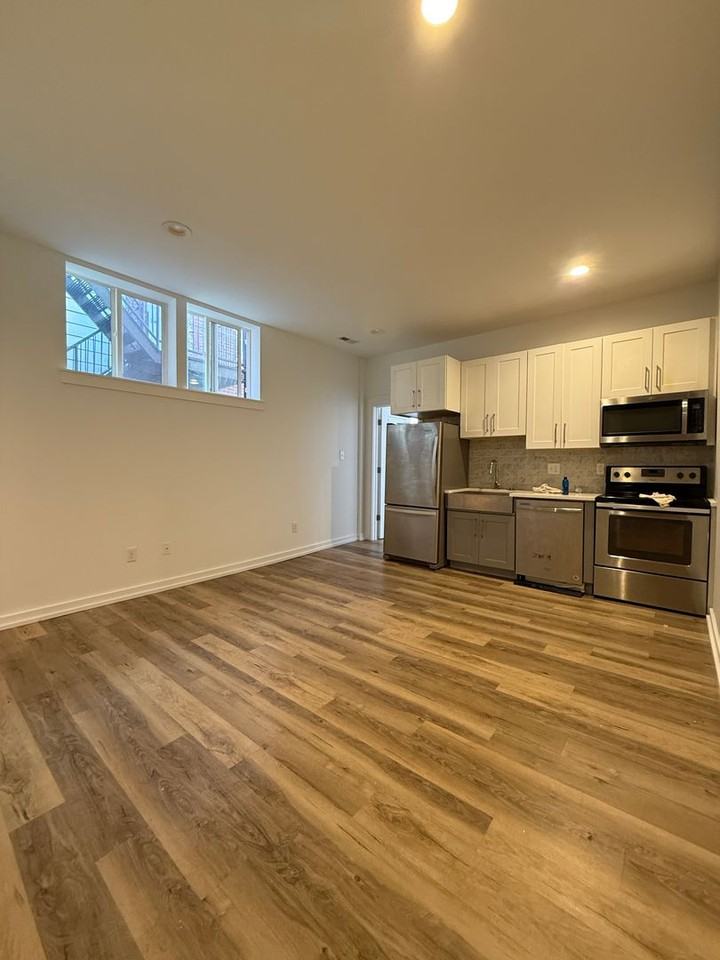 331 S 12th St Apt 2r #2R - Photo 5 of 13
