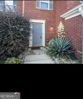 featured image of 5563 Windfall Ln