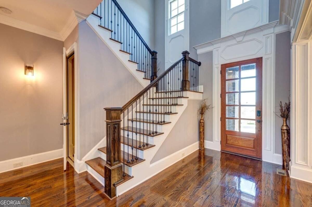1049 Highland Village Trl - Photo 5 of 50