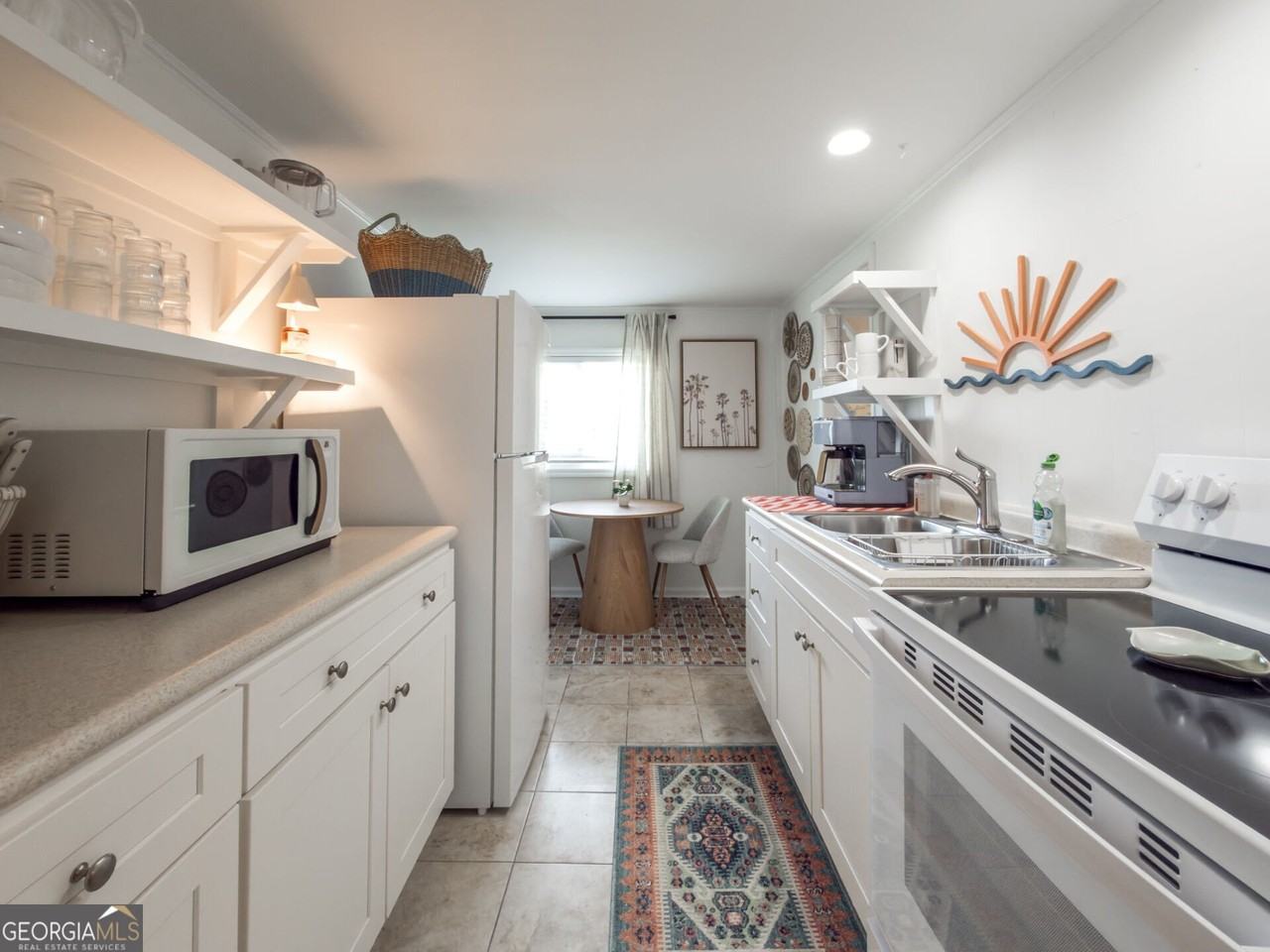 1202 Miller Ave - Photo 7 of 16