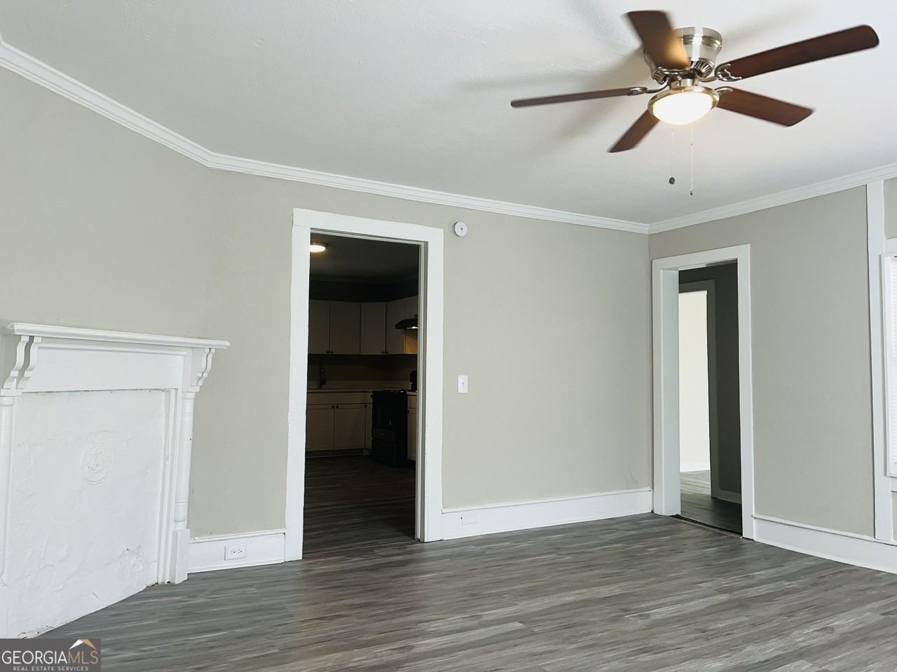1318 Forrest Ave - Photo 5 of 23