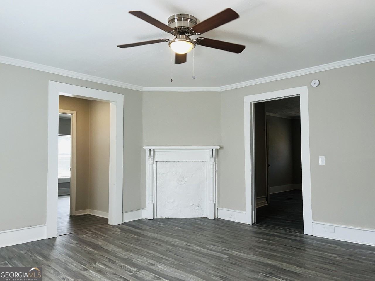 1318 Forrest Ave - Photo 6 of 23