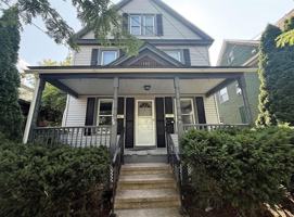 featured image of 143 Harrison St #1