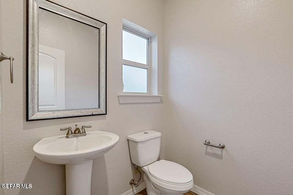 14441 Eastbrook Dr - Photo 6 of 34