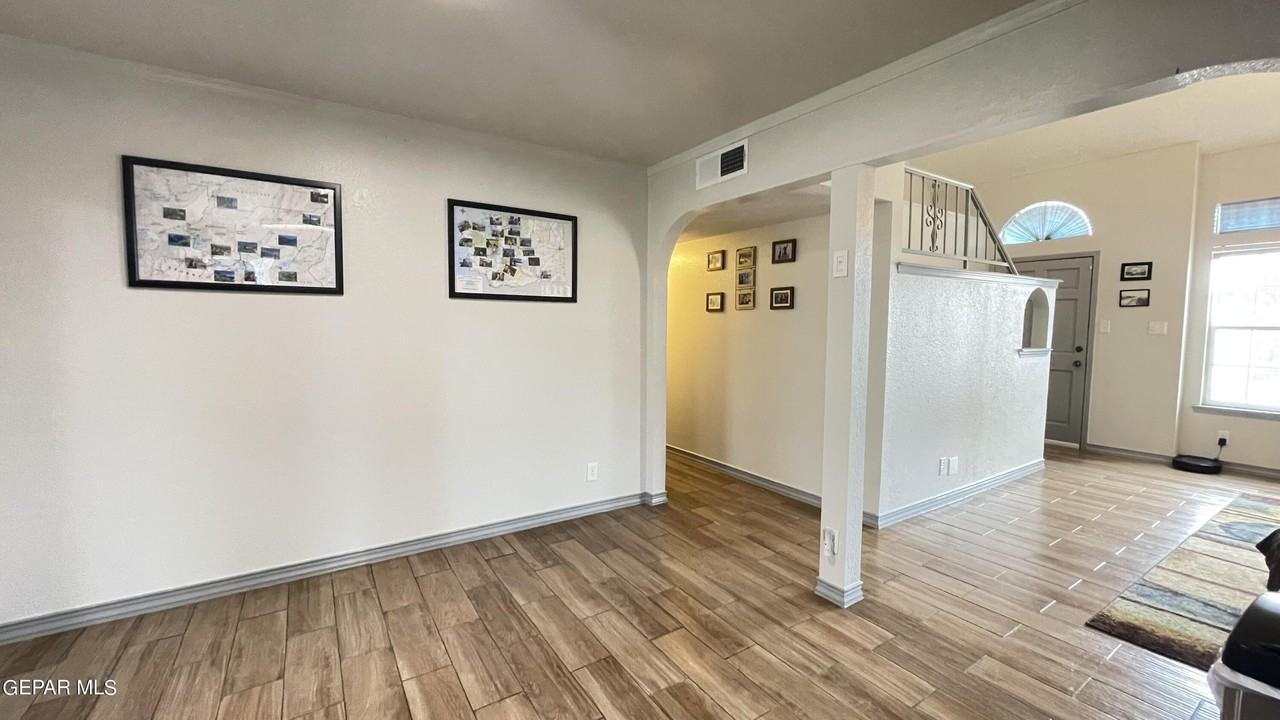 10721 Pleasant Hill Dr - Photo 7 of 27