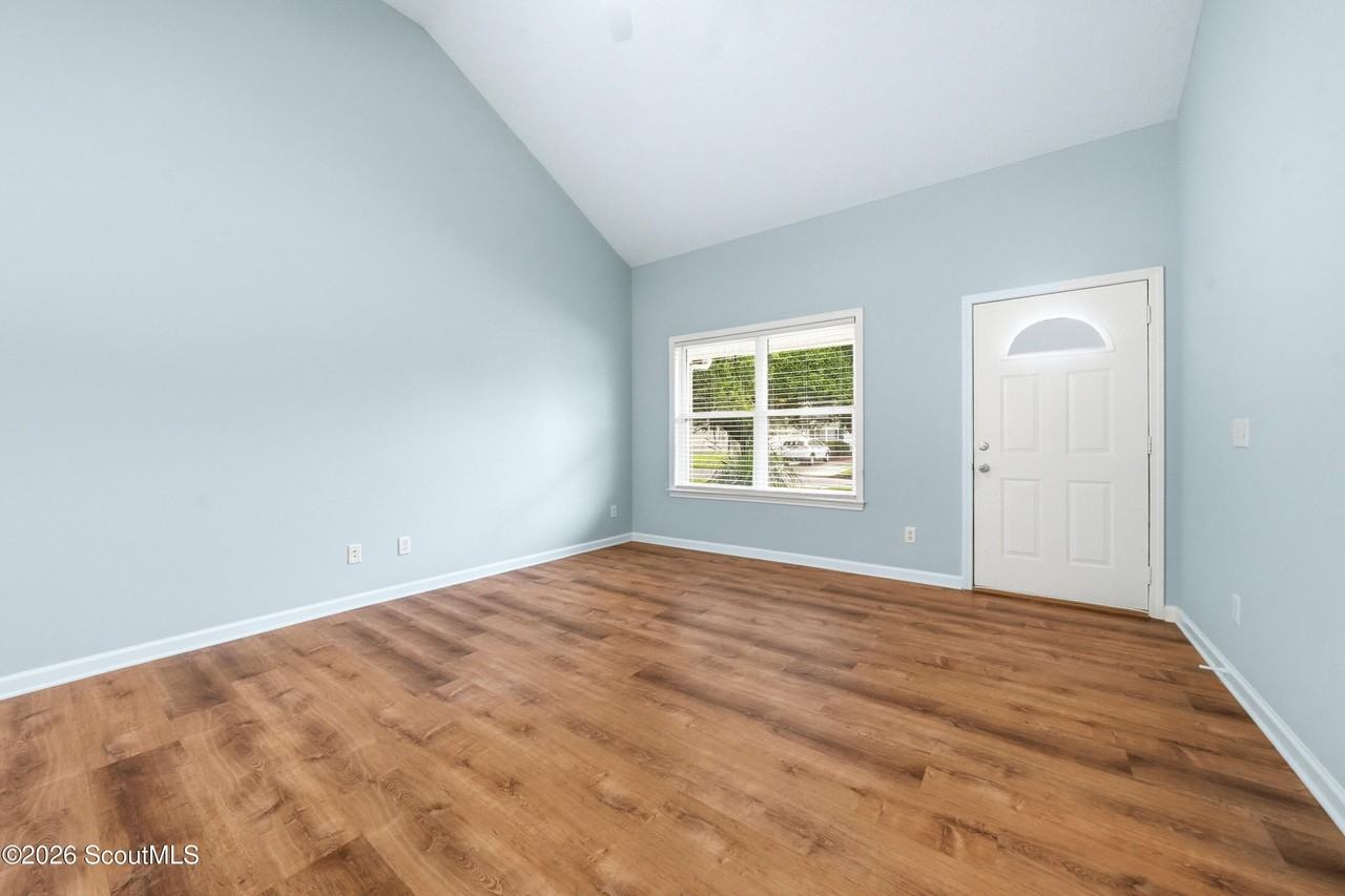 317 Promise Ln - Photo 4 of 27