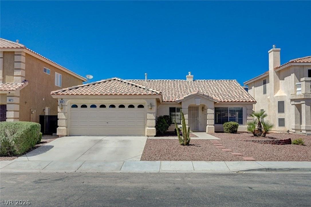472 Staghorn Pass Ave - Photo 3 of 50