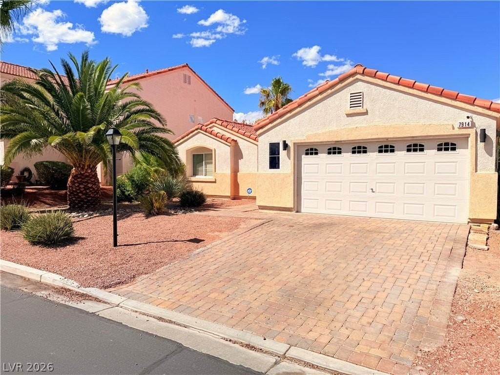 7914 Villa Pintura Ave - Photo 3 of 40