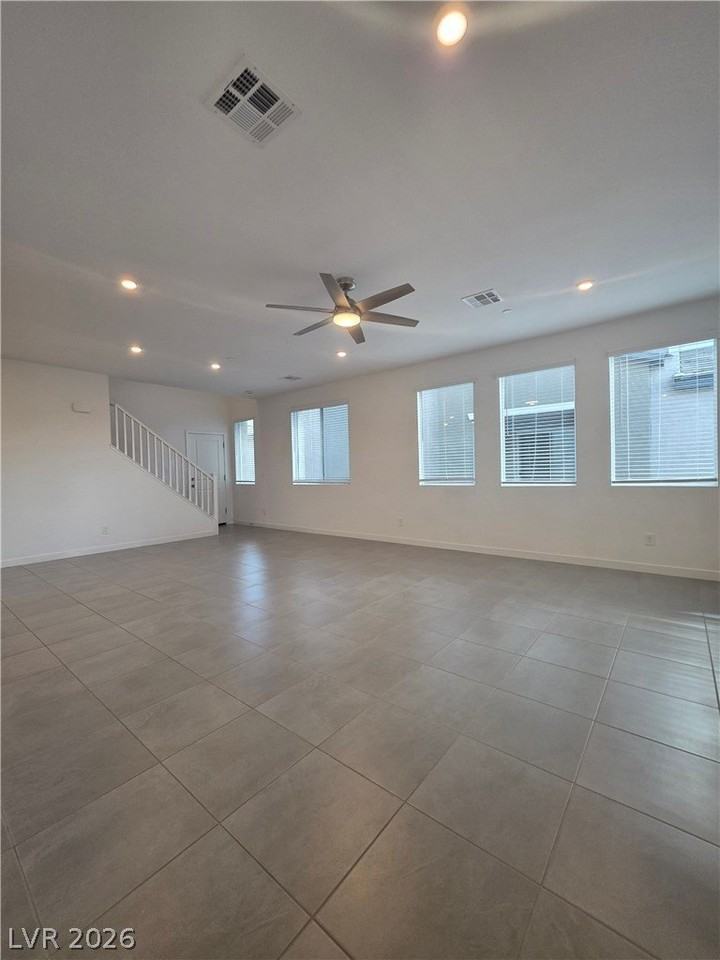176 Vanhoy Ave - Photo 5 of 39