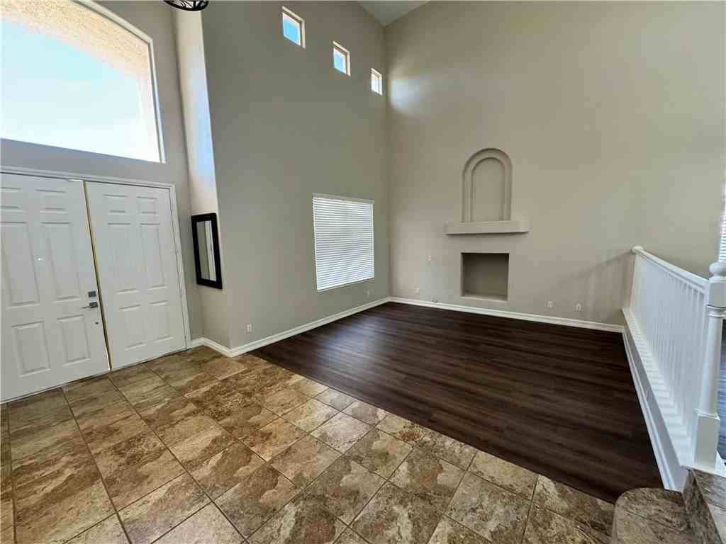 6586 W Diablo Dr - Photo 2 of 49