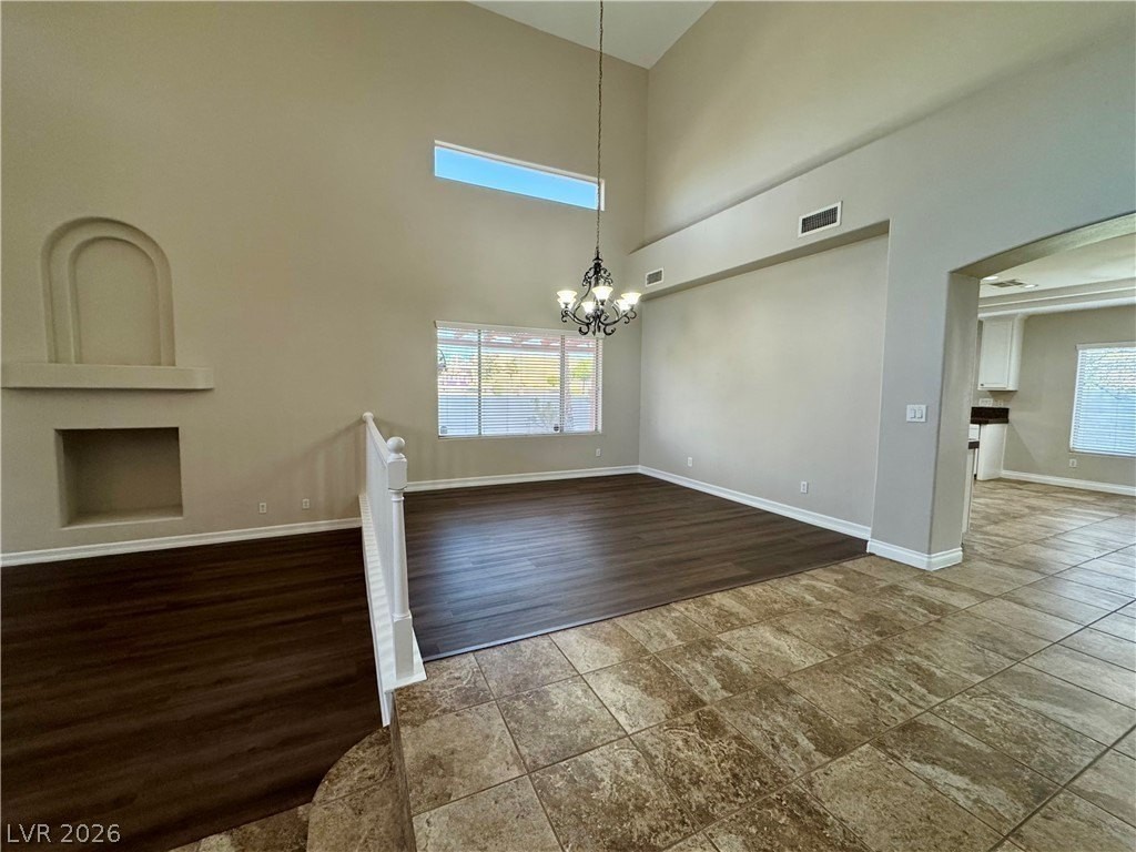 6586 W Diablo Dr - Photo 3 of 49