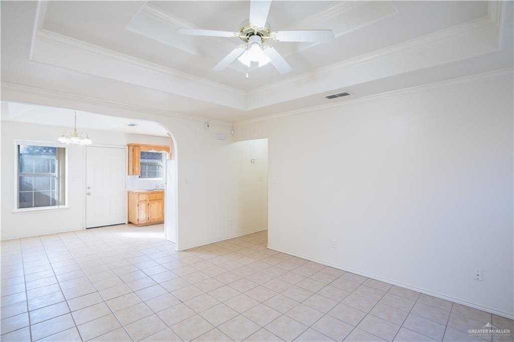 1600 E Quail St #1 - Photo 2 of 25