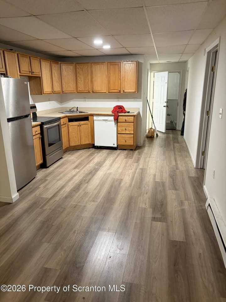 1102 Jackson St - Photo 7 of 13