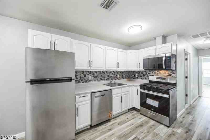 708 Ocean Ave #1