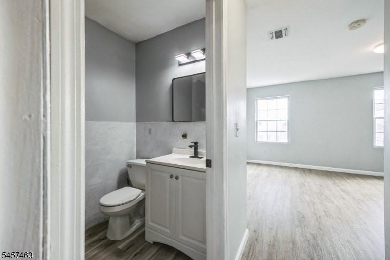 708 Ocean Ave #1 - Photo 2 of 18