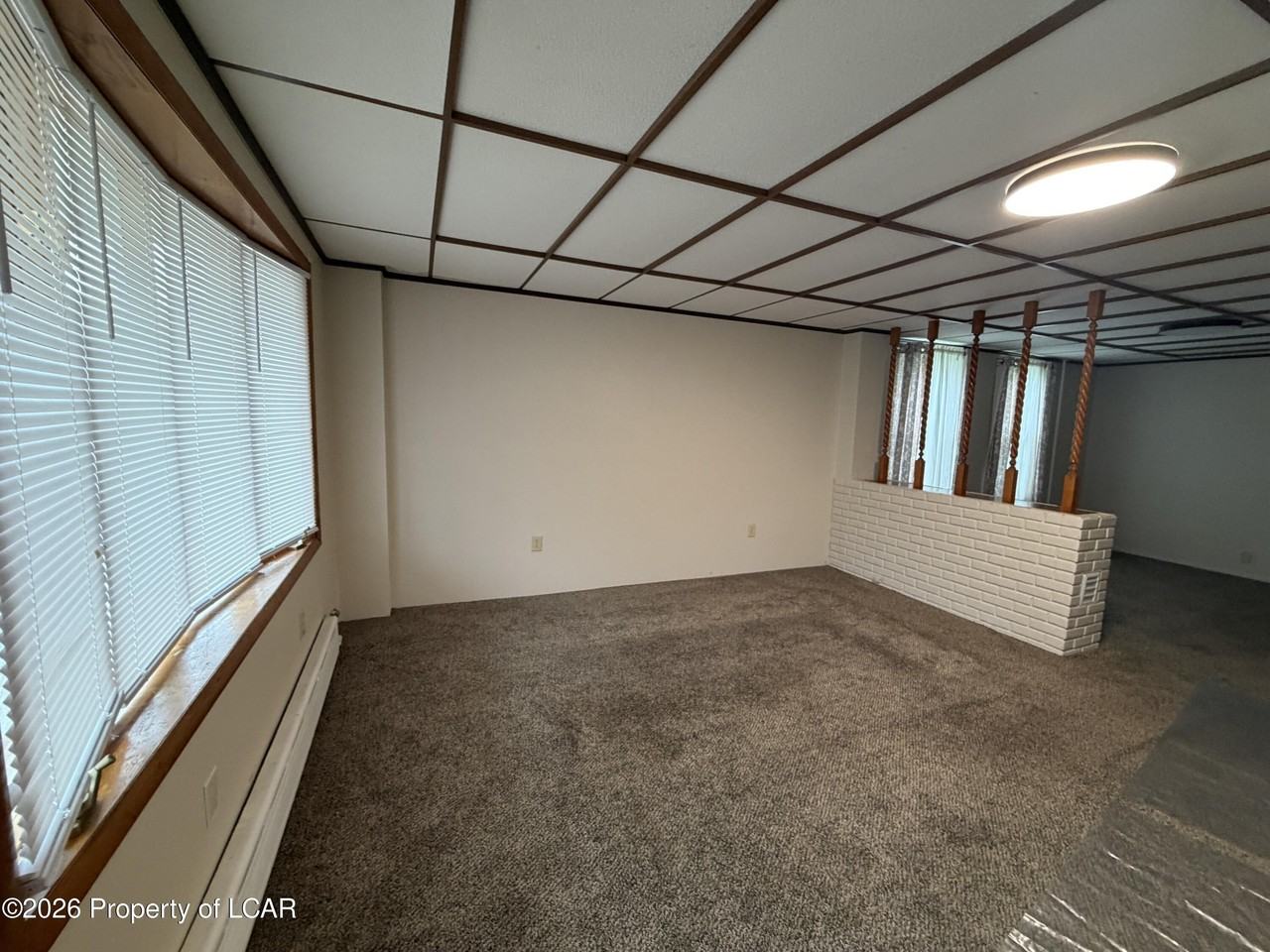 150 Main St - Photo 3 of 17