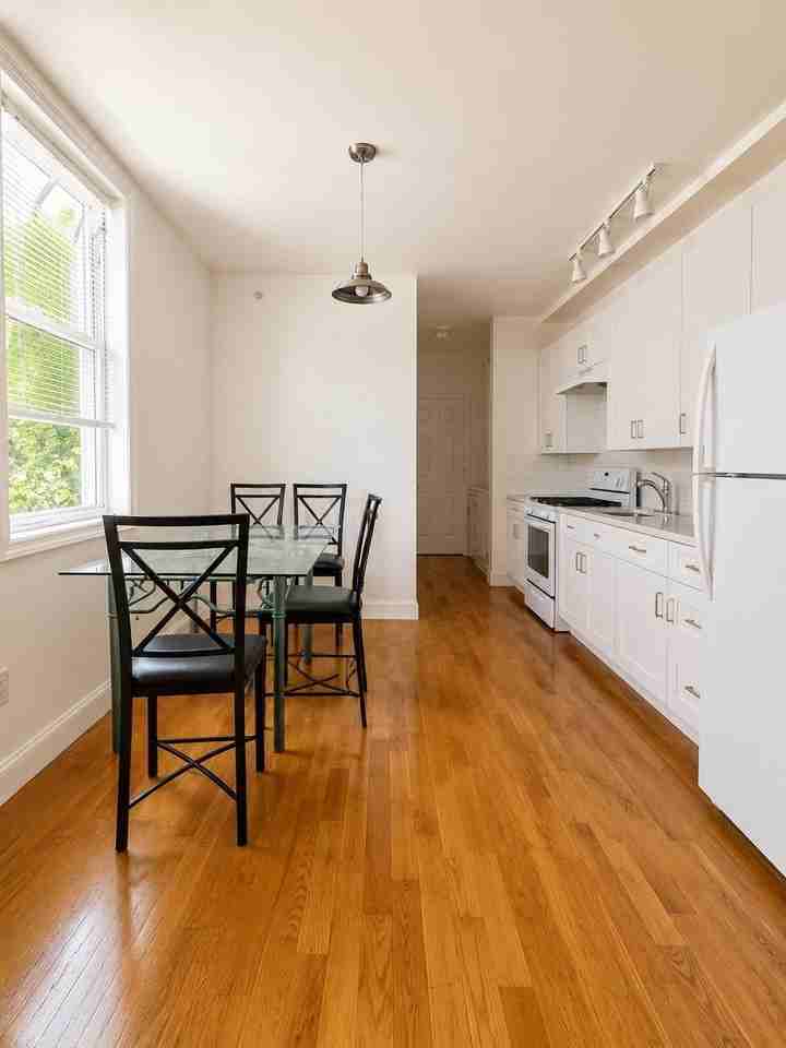 105 Old Bergen Rd #3 - Photo 4 of 17