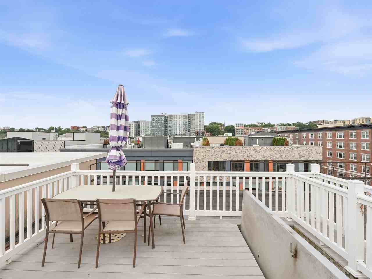 727 Jefferson St #7 - Photo 2 of 25