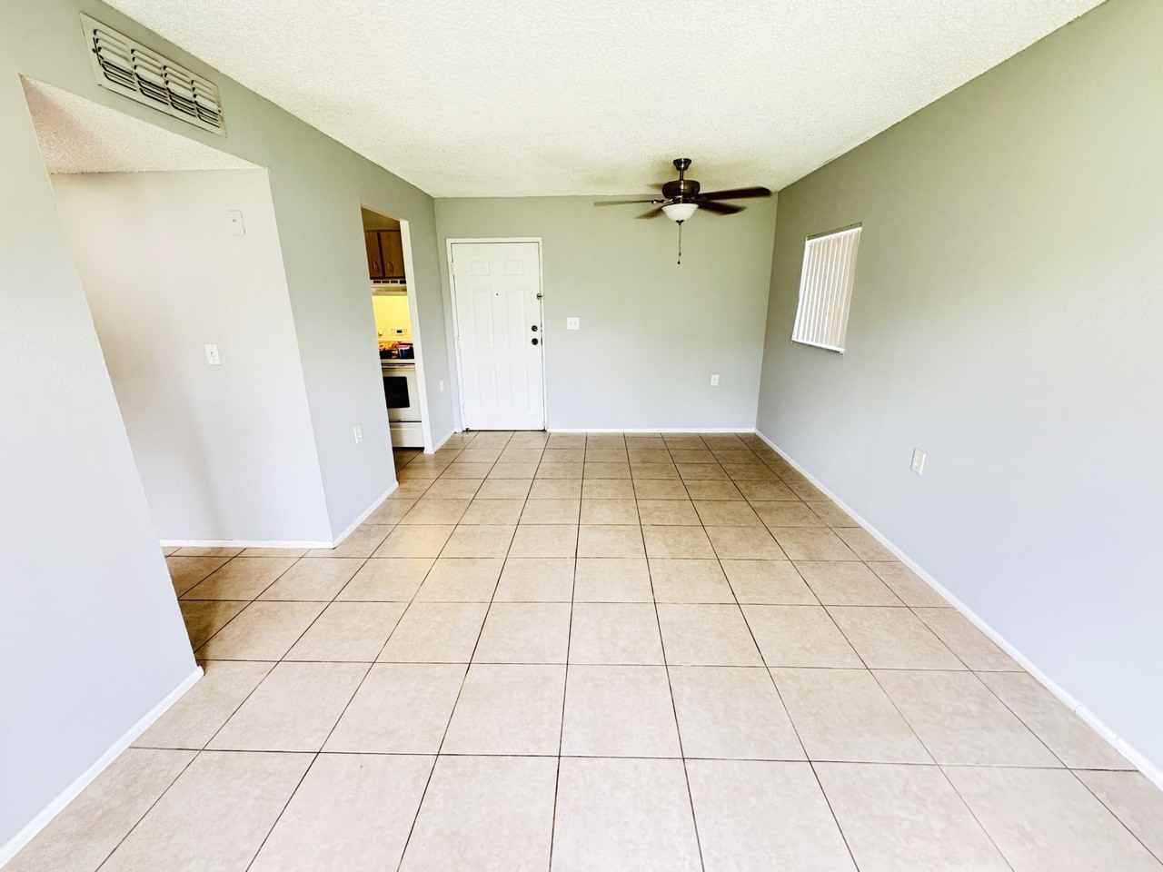 1101 N Benoist Farms Rd #1 - Photo 4 of 14