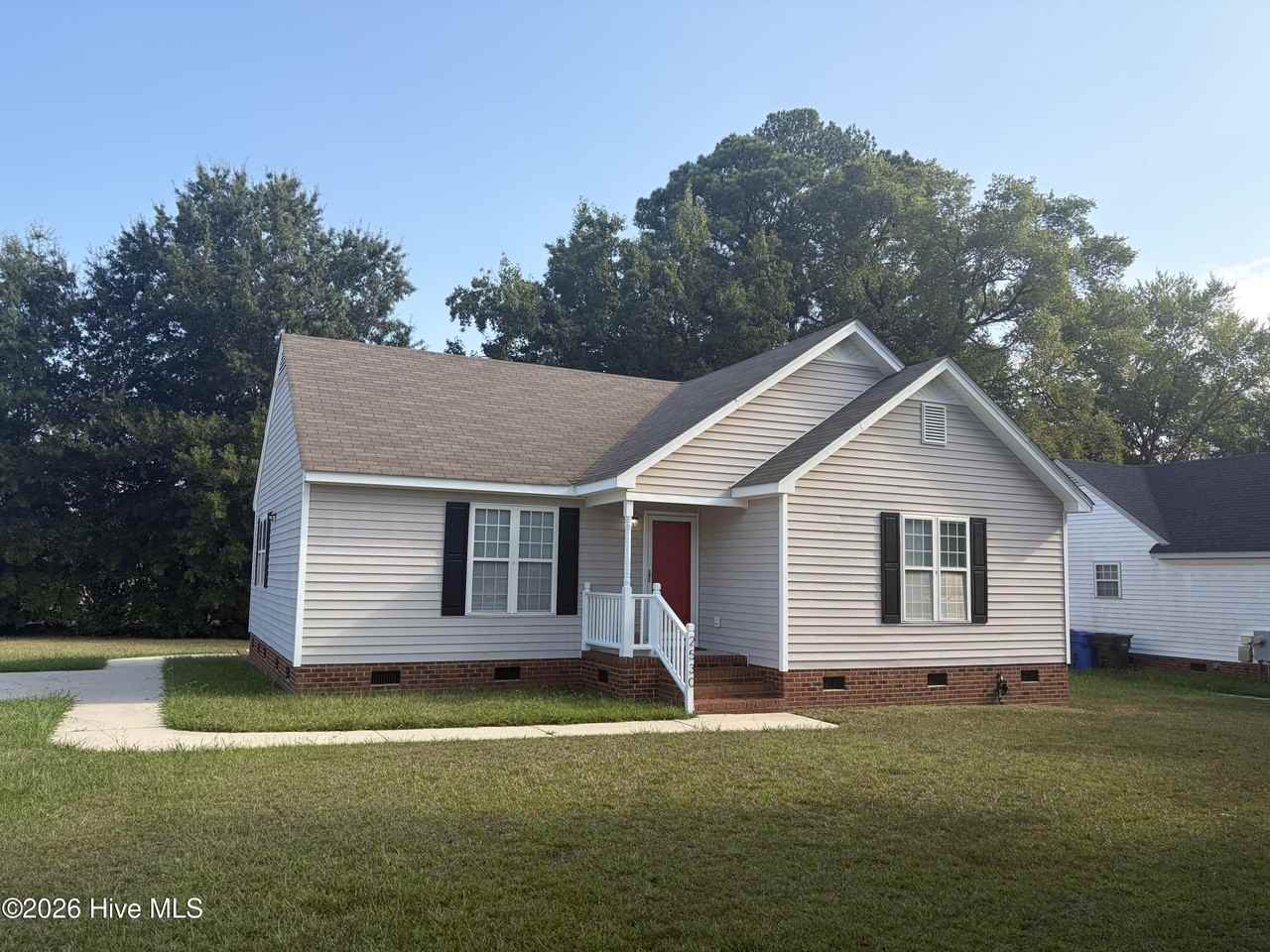 2530 Stedman Dr Nw - Photo 2 of 14