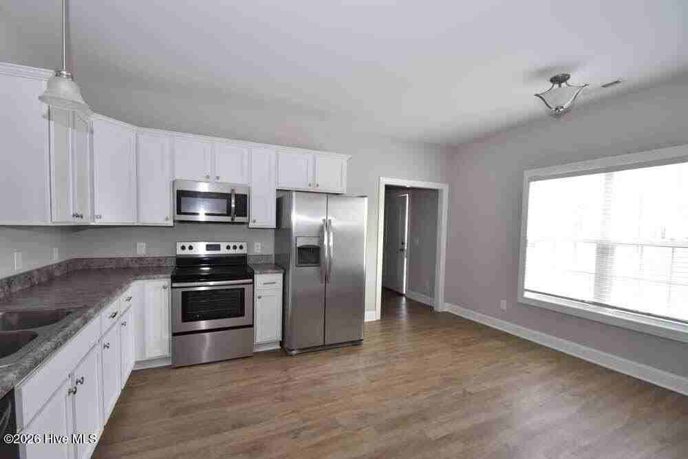 2405 Chavis Dr #A - Photo 4 of 23