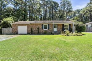 featured image of 1355 N Ridge St