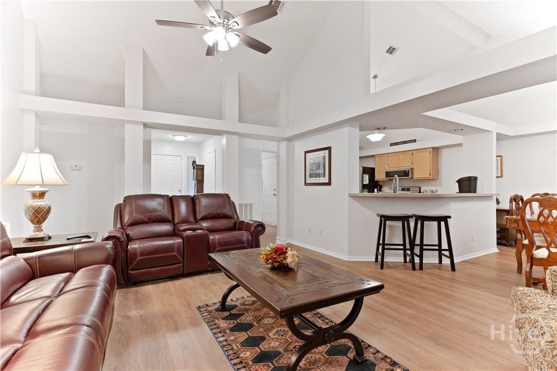 3 Tally Ho Ct - Photo 3 of 27