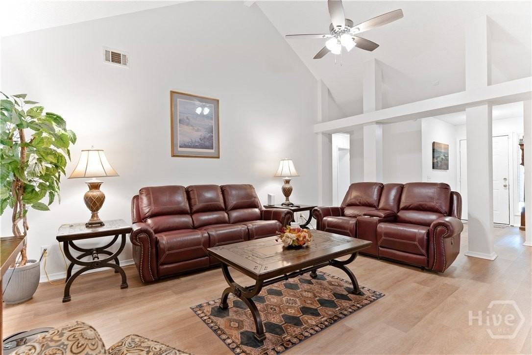 3 Tally Ho Ct - Photo 4 of 27